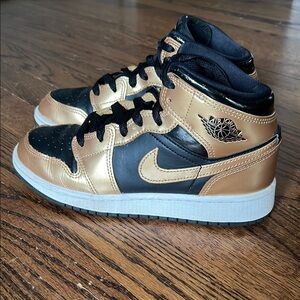 Kids Jordan Black & Gold Sneakers Classic Design